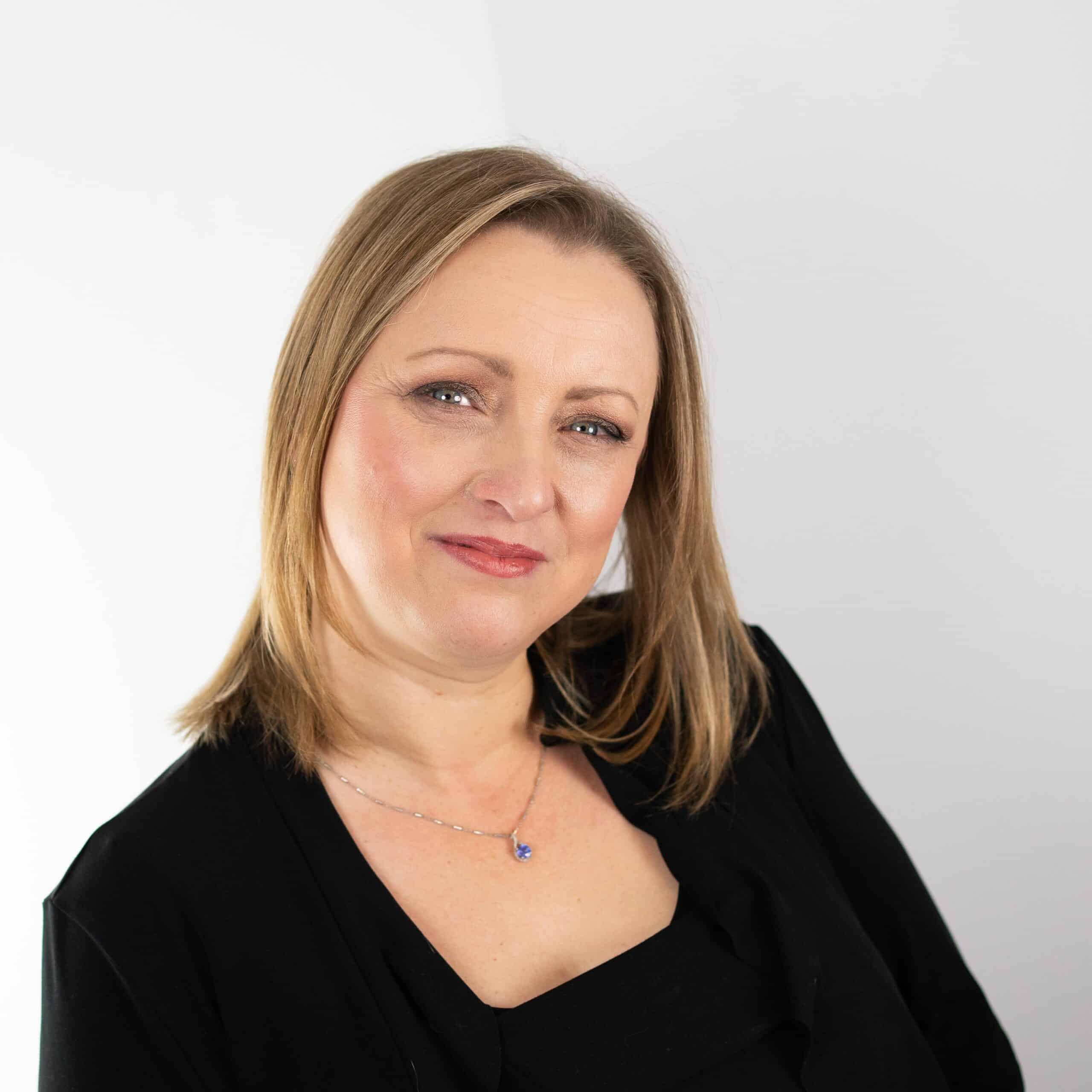 Aimee Stupnikoff - Calgary- Media Marketing Consultant